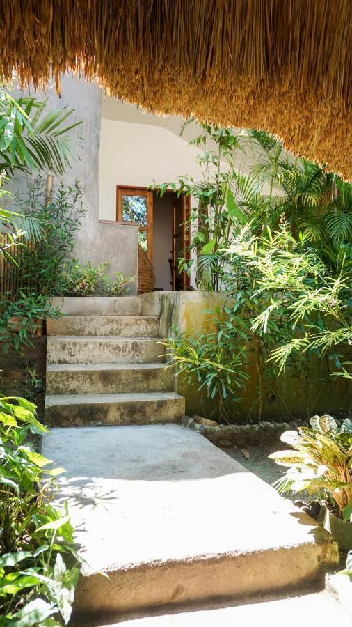 La Colonial Resort (Adults Only) El Nido Exterior photo